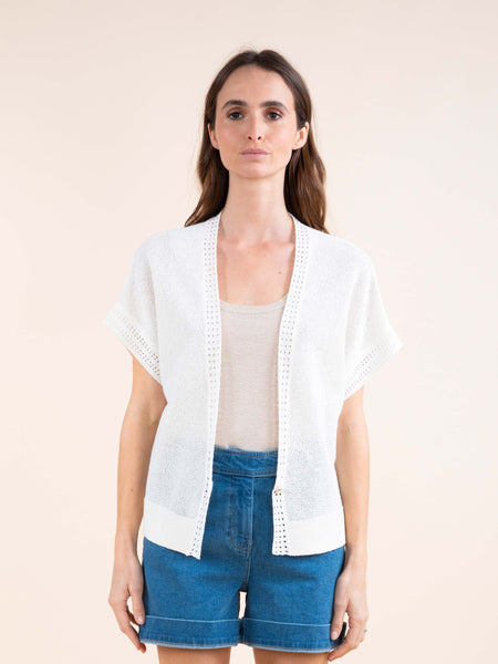 Cardigan cache cœur
